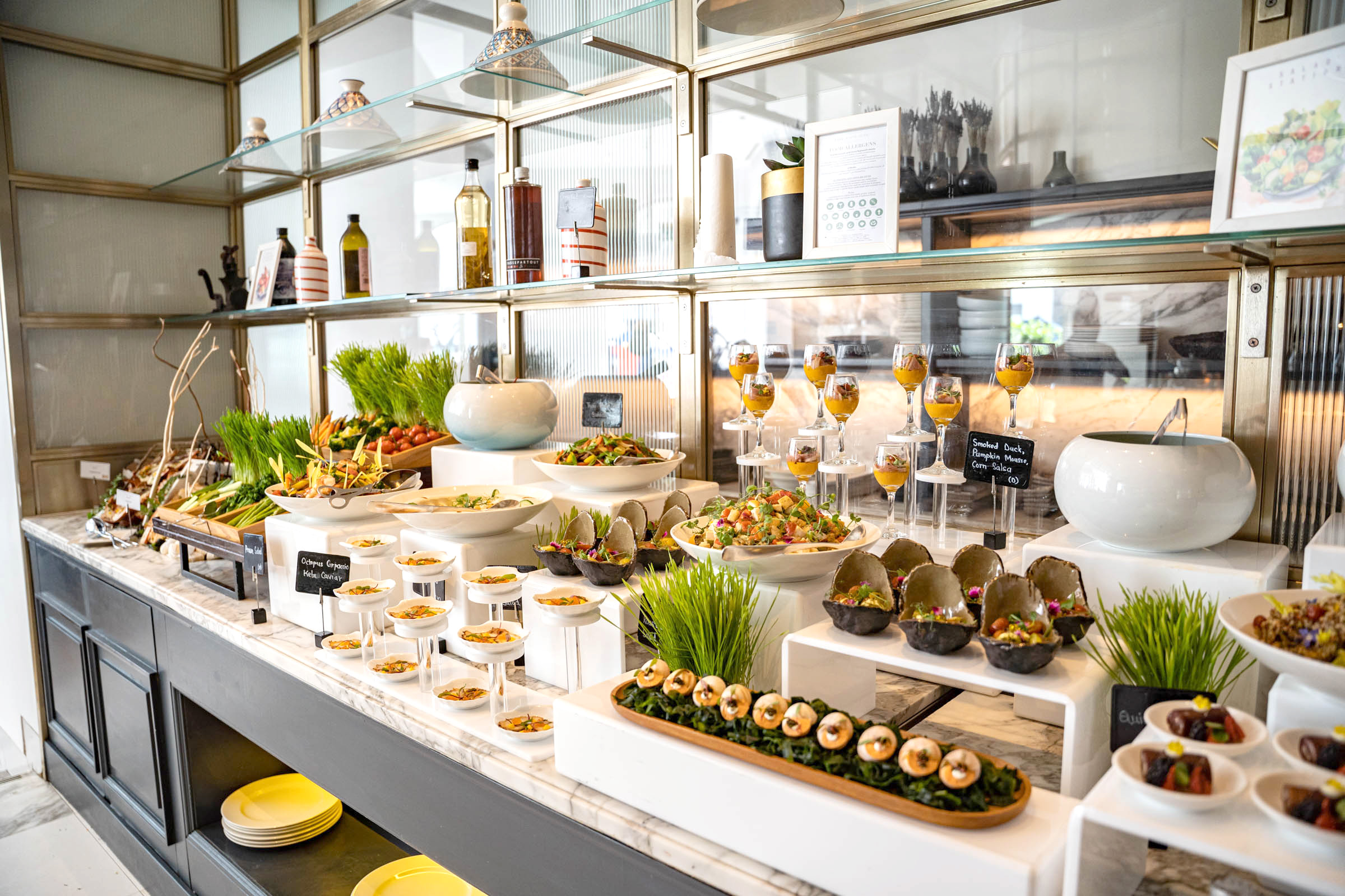  Savour the Season: Indoor Brunches at Dubai Creek Resort