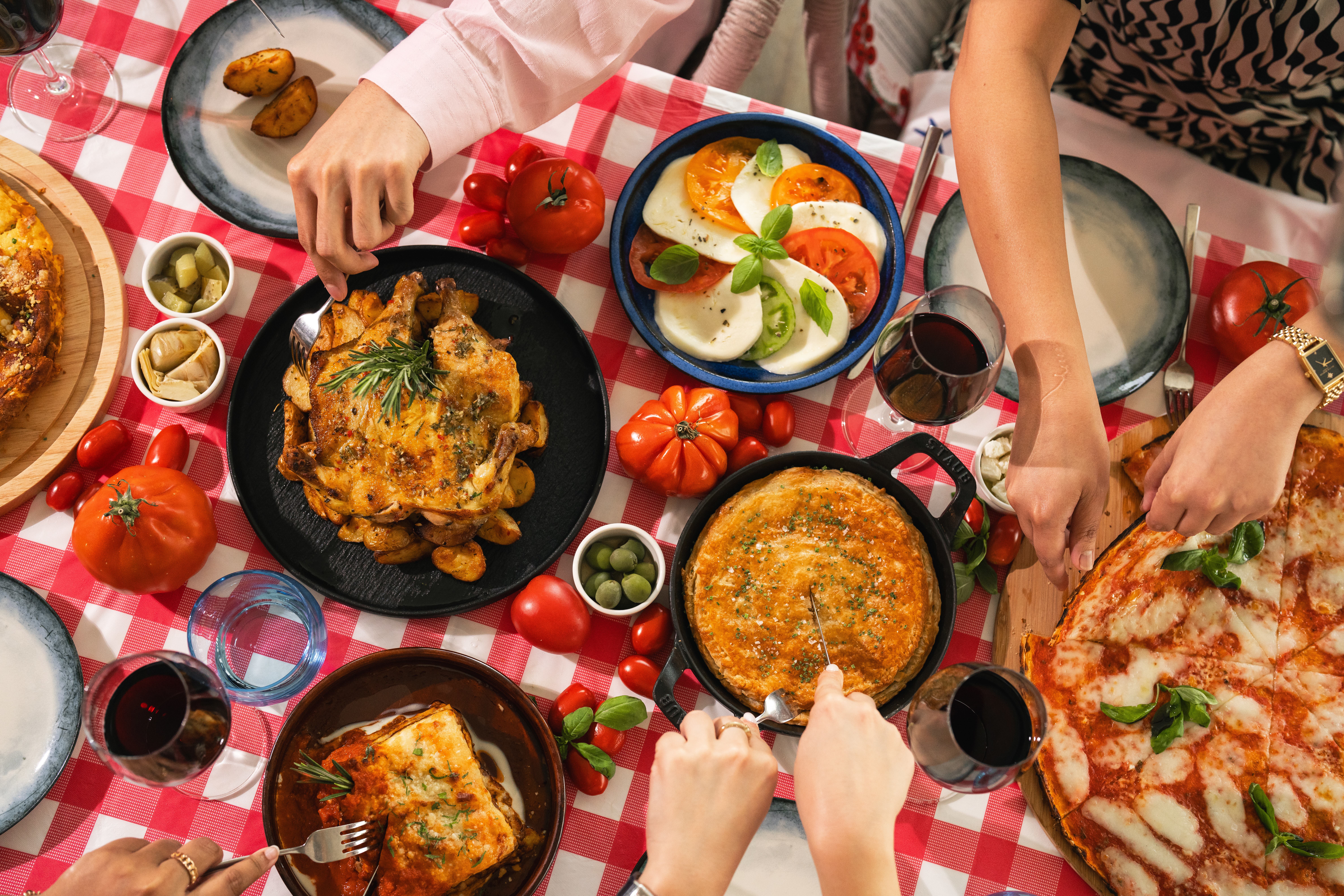  Experience the warmth of Italy at Nonna’s Table at The Boardwalk, Dubai Creek Resort